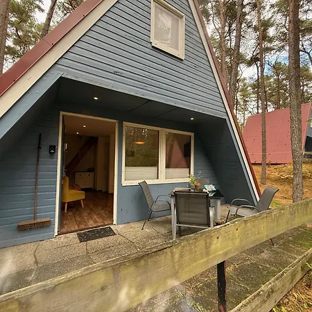 Finnhuette Fuer Familienurlaub, Direkt Am Kuestenwald Und - Lina